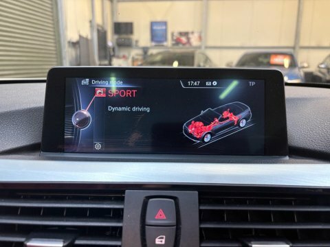 BMW 4 Series 420D M Sport U3900 Ulez Red #33