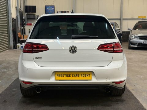 Volkswagen Golf 2.0 Tsi Bluemotion MT14XDV #5