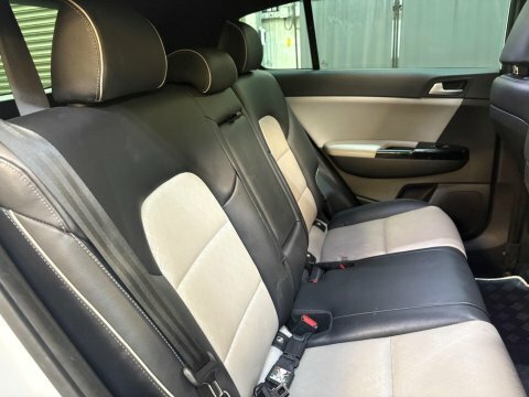 Kia Sportage Crdi 3 Isg 5-Door Black #9