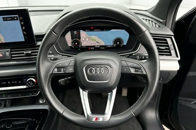 Audi Q5 Tdi 40 S Line Black #5