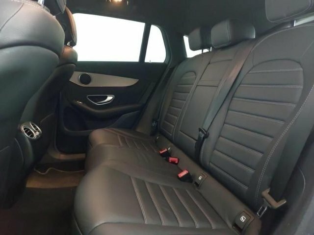 Mercedes-Benz EQC Amg Line Blue #8