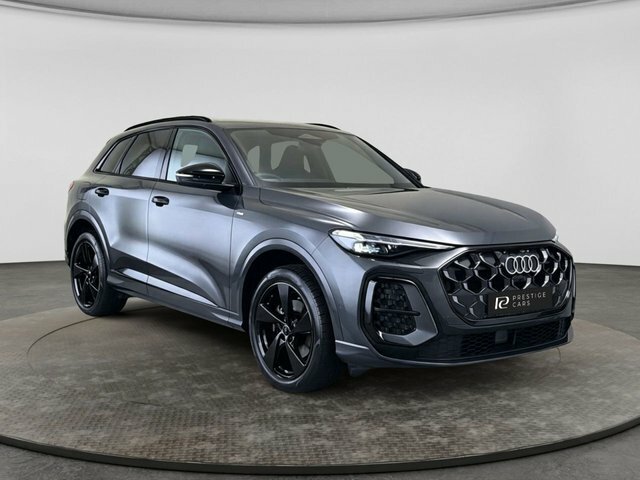 Audi Q5 Tfsi S Line Suv Grey