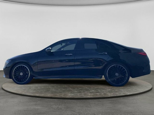 Mercedes-Benz CLA Class Cla220d Amg Line Premium Black #3