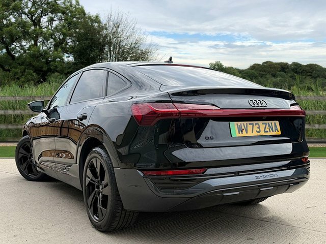 Audi Q8 e tron Sport Sportback Black #4