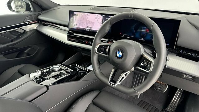 BMW 5 Series 520I Mht M Sport Black #6