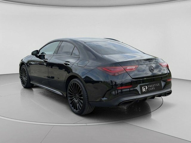 Mercedes-Benz CLA Class Cla200h Mhev Amg Line Black #3