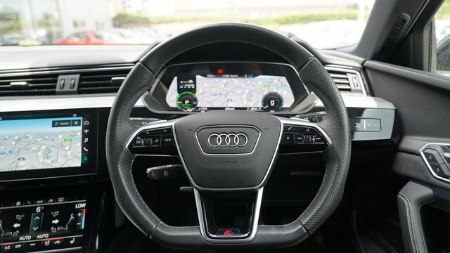 Audi E-tron Black Edition Suv Black #6
