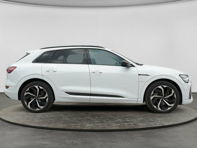 Audi E-tron Black Edition Suv Black #3