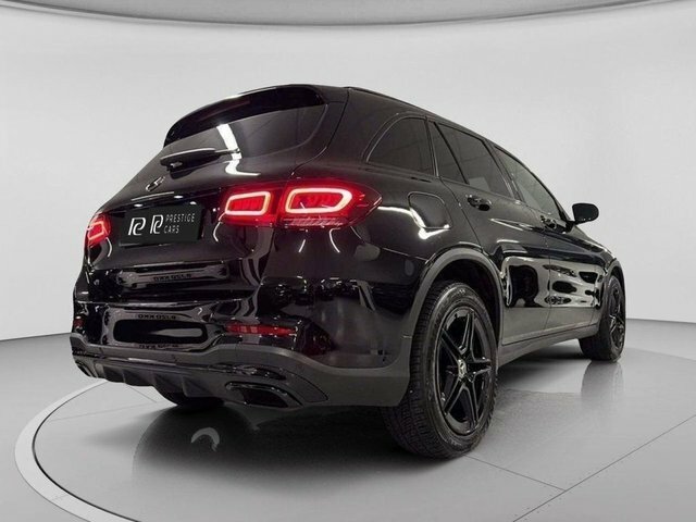 Mercedes-Benz GLC Class Glc300de 13.5Kwh Amg Line Black #2