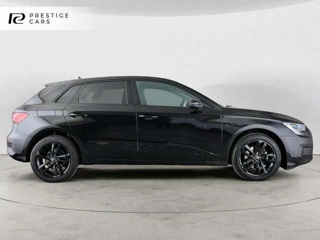 Audi A3 Tfsie 40 Sport Sportback Black #3