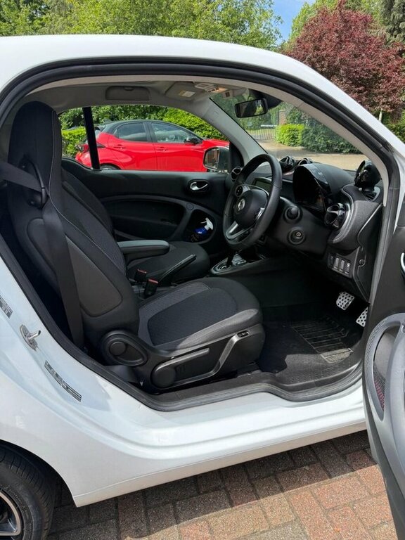 Smart Fortwo Coupe 60Kw Eq Pulse Premium 17Kwh 22Kwch White #7