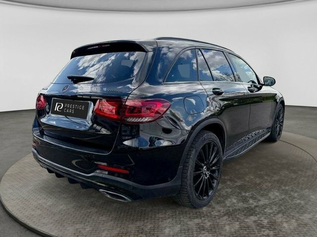 Mercedes-Benz GLC Class Glc220d Amg Line Premium Black #2