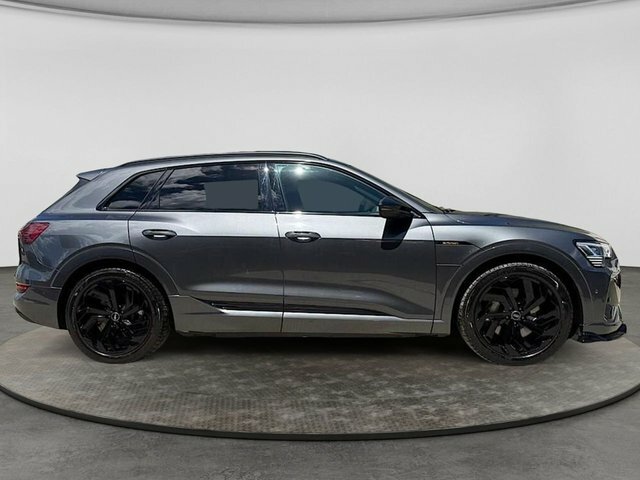 Audi E-tron Black Edition Suv Black #5