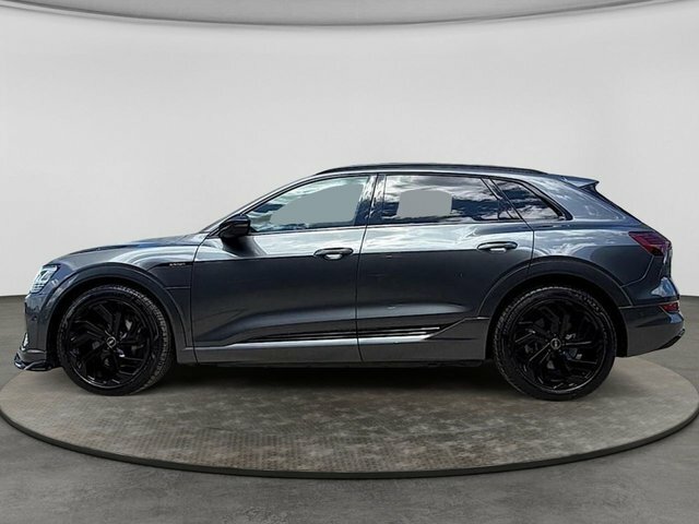 Audi E-tron Black Edition Suv Black #4