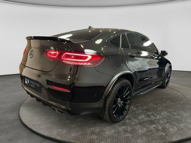 Mercedes-Benz GLC Class Glc220d Amg Line Premium Black #2
