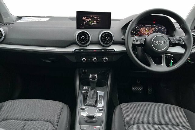 Audi Q2 Tfsi Cod 35 Sport Grey #6