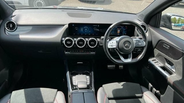 Mercedes-Benz GLA Class 1.3 Gla180 Amg Line Suv 7G-dct Euro 6 Black #12