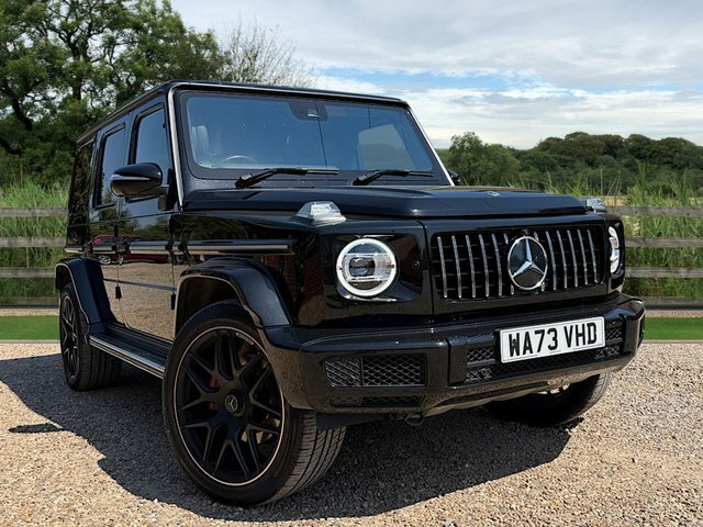 Mercedes-Benz G Class G400d Amg Line Premium Black