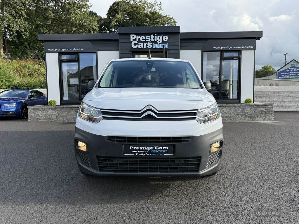 Citroen Berlingo 1.5 Bluehdi 1000Kg Enterprise Ed 130Ps Eat8 S S White #2