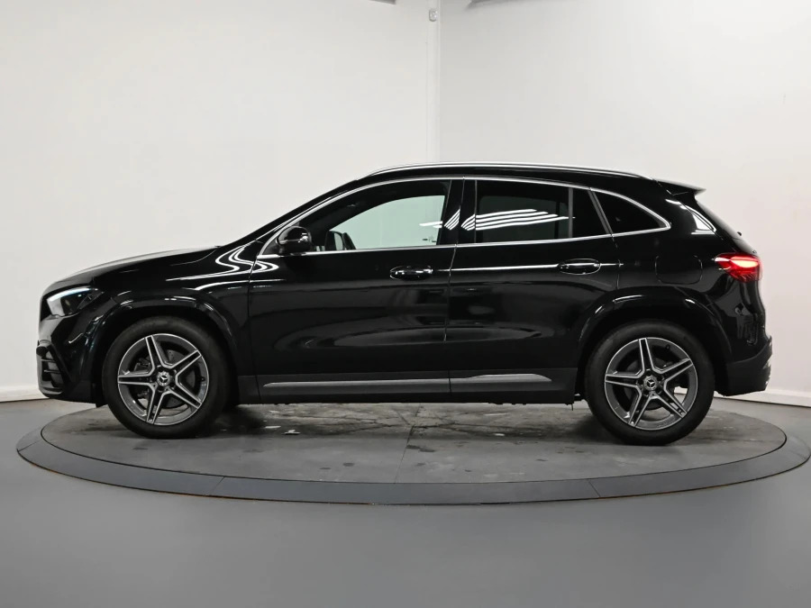 Mercedes-Benz GLA Class 1.3 Gla200h Mhev Amg Line Executive Suv Petr BA24YFK Black #4