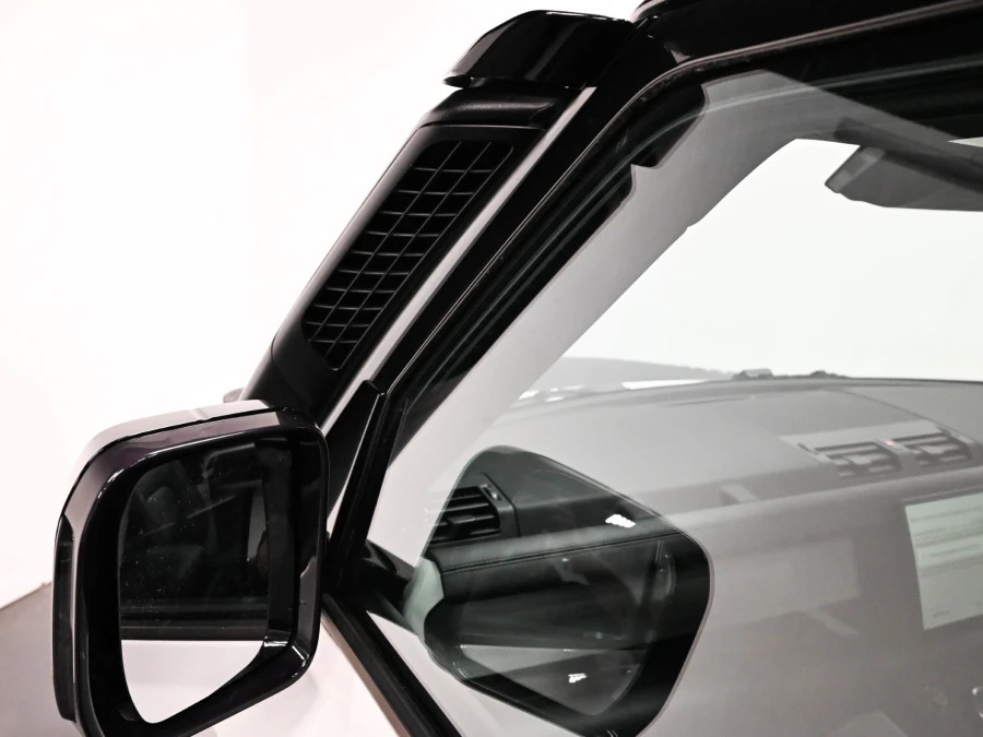 Land Rover Defender 90 3.0 D250 X-dynamic Hse 90  #14