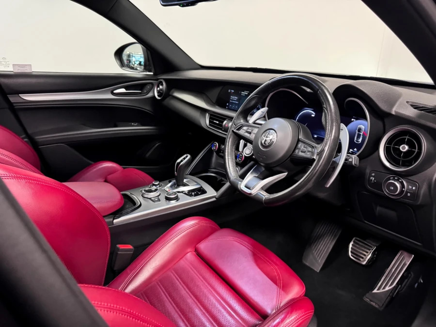 Alfa Romeo Stelvio 2.0 Turbo 280 Veloce Awd Grey #24