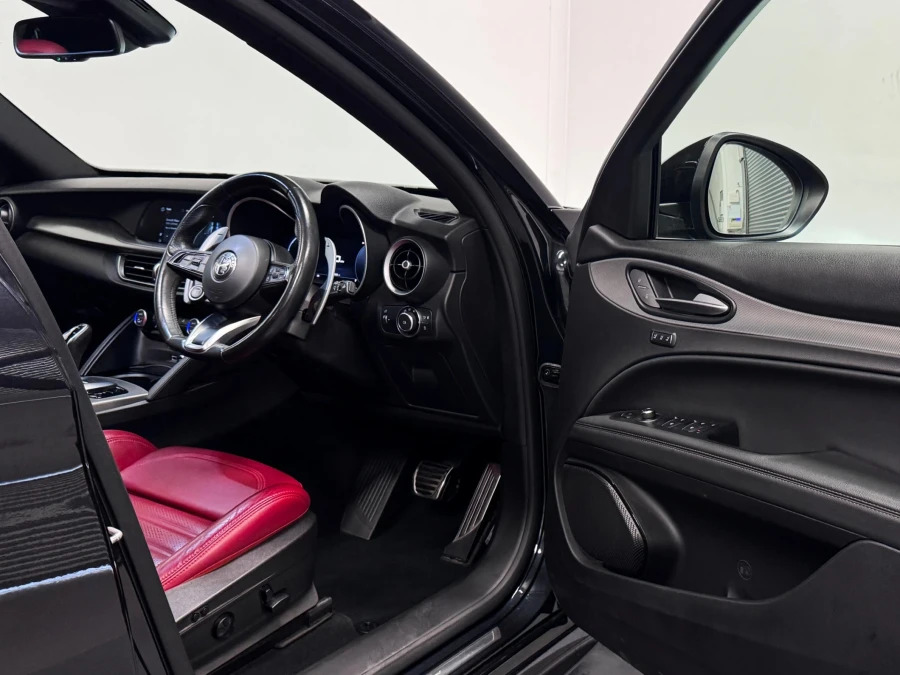 Alfa Romeo Stelvio 2.0 Turbo 280 Veloce Awd Grey #27