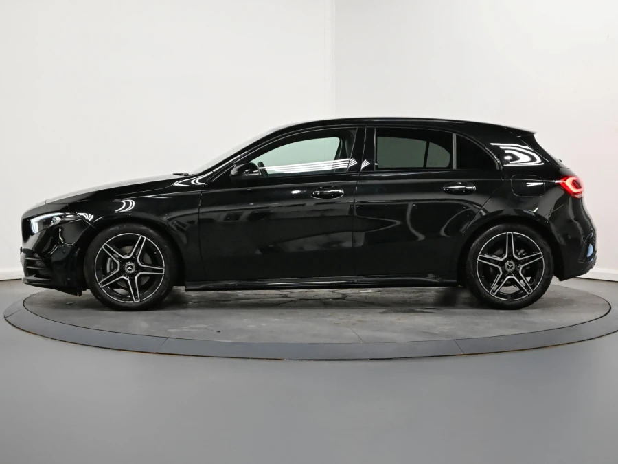 Mercedes-Benz A Class 1.3 A180 Amg Line Premium Hatchback 7 Black #4
