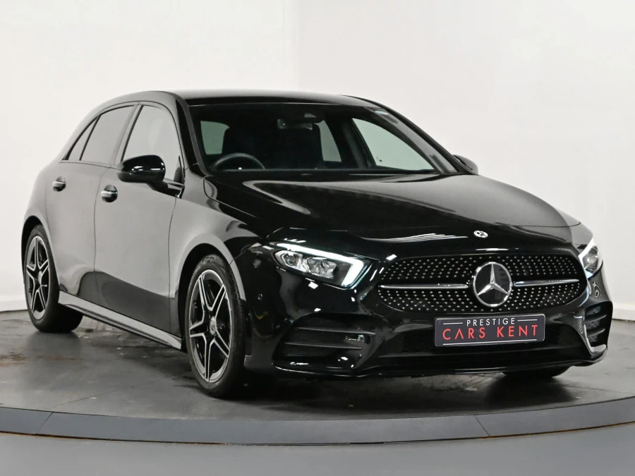 Mercedes-Benz A Class 1.3 A180 Amg Line Premium Hatchback 7 Black
