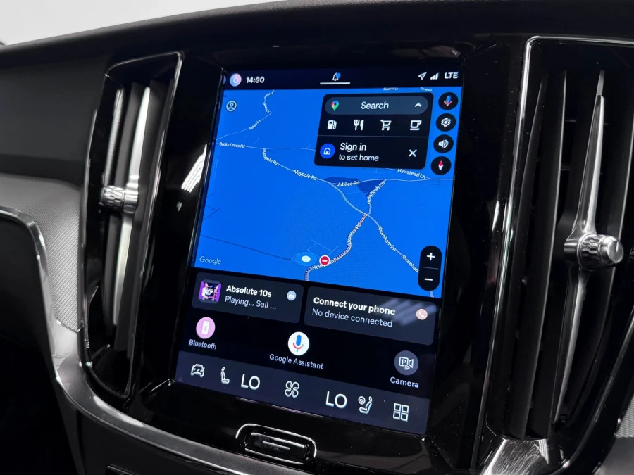 Volvo V60 T6 Recharge 18.8Kwh Plus Black #35