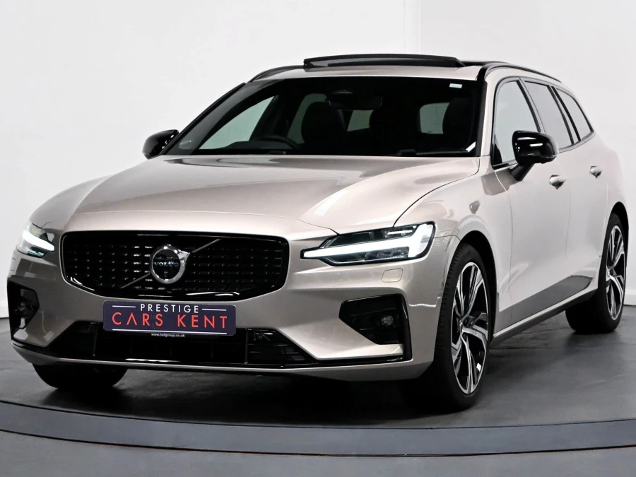 Volvo V60 Ultimate Dark B4 197 Hp Gold #5