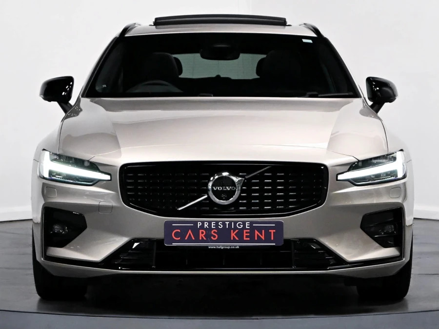 Volvo V60 T6 Recharge 18.8Kwh Plus Black #13
