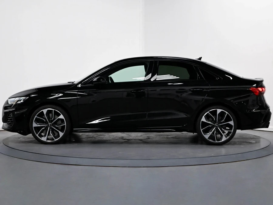 Audi S3 2.0 Tfsi Black Edition Saloon S Tronic Black #4