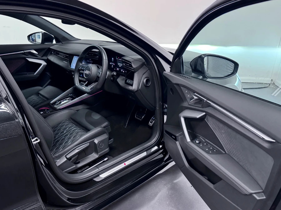 Audi S3 2.0 Tfsi Black Edition S Tronic Quattro Euro 6 S Black #18