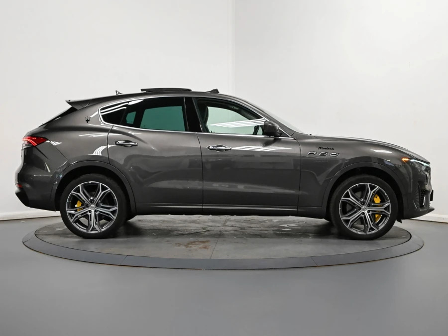 Maserati Levante V6 Gransport #20