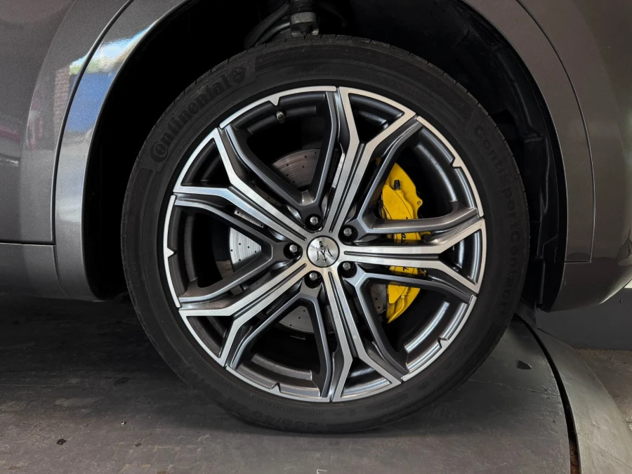 Maserati Levante V6 Gransport #65