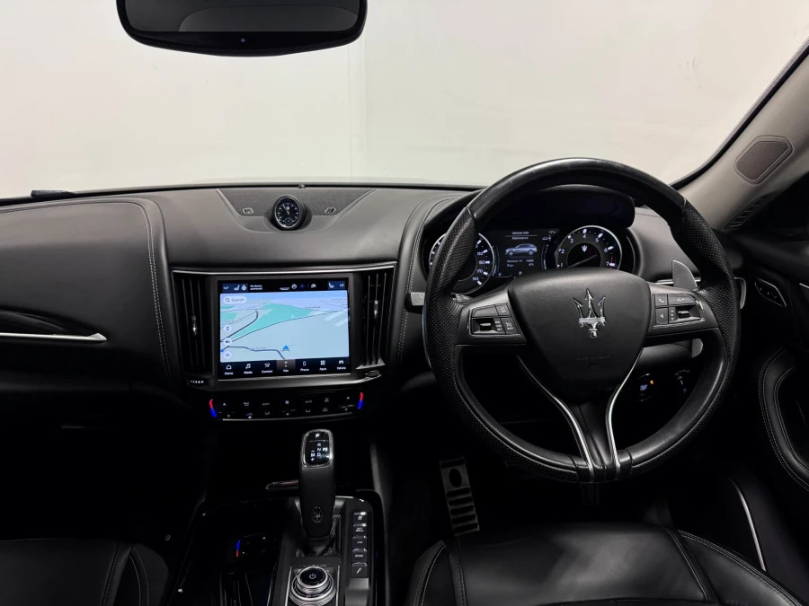 Maserati Levante V6 Gransport #26