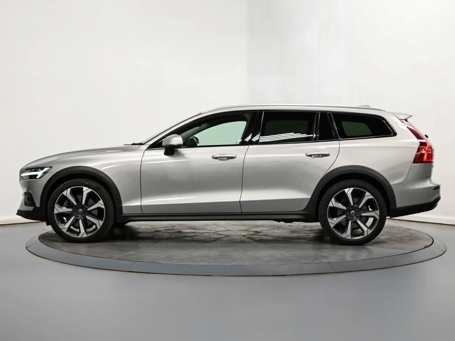 Volvo V60 Cross Country Plus B5 Awd 250 Hp Silver #3