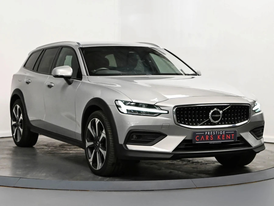 Volvo V60 Cross Country Plus B5 Awd 250 Hp Silver