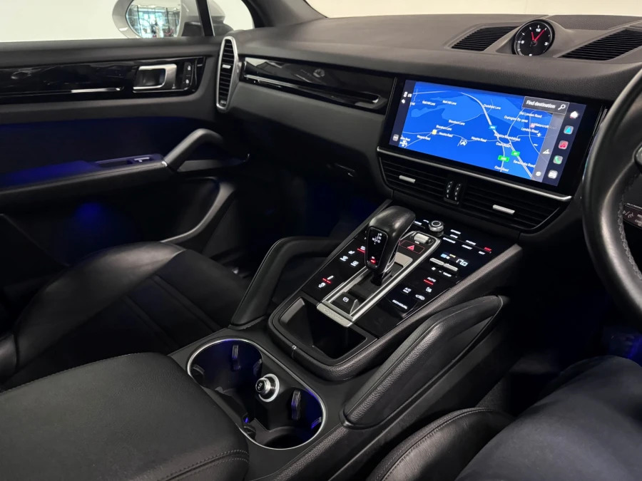 Porsche Cayenne V6 E-hybrid 17.9Kwh Tiptronics Euro 6 3.6Kw Charg Black #39
