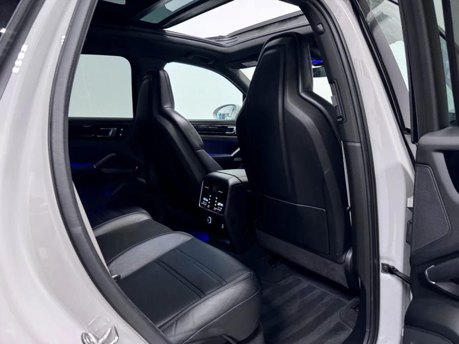 Porsche Cayenne V6 E-hybrid 17.9Kwh Tiptronics Euro 6 3.6Kw Charg Black #28