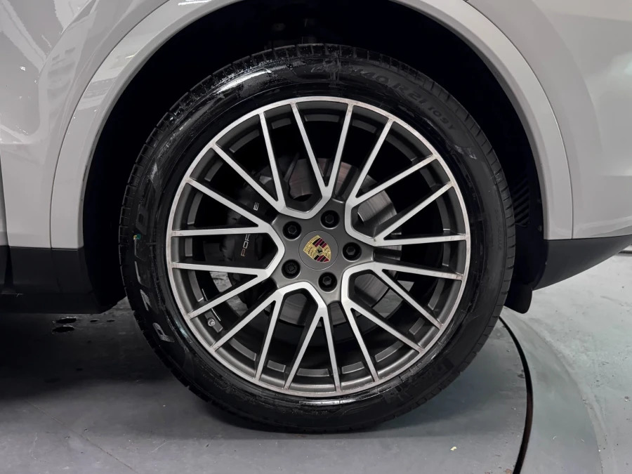 Porsche Cayenne V6 E-hybrid 17.9Kwh Tiptronics Euro 6 3.6Kw Charg Black #60