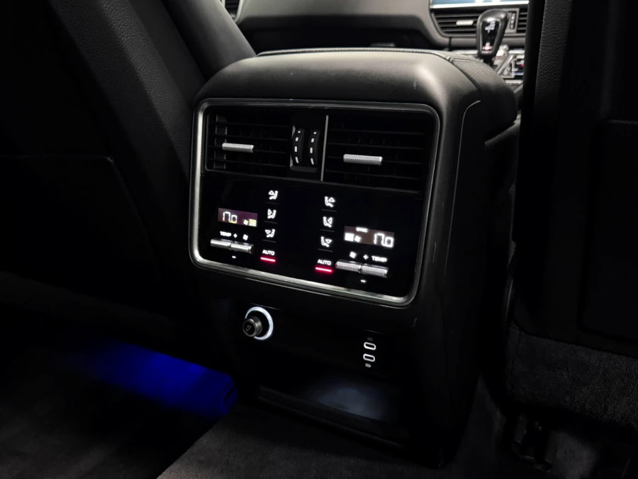Porsche Cayenne V6 E-hybrid 17.9Kwh Tiptronics Euro 6 3.6Kw Charg Black #19