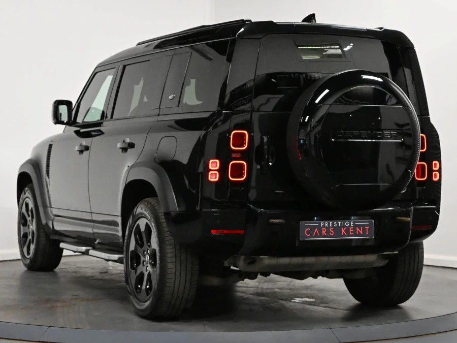 Land Rover Defender 110 2.0 P400e 15.4Kwh X-dynamic S Suv Plug- Black #3