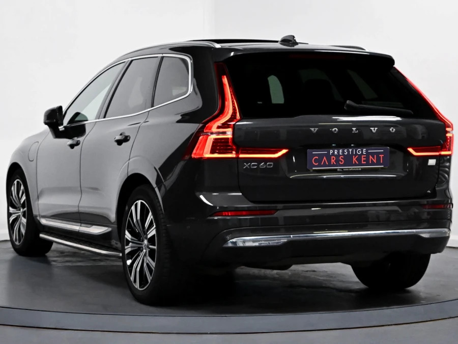 Volvo XC60 Inscription Pro T8 Awd 455 Hp Grey #3
