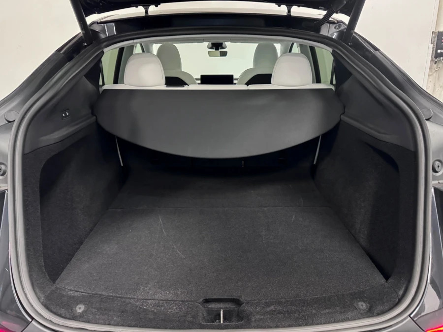 Tesla Model Y 84.7Kwh Long Range Suv Rwd 298 LJ25ETP Grey #6