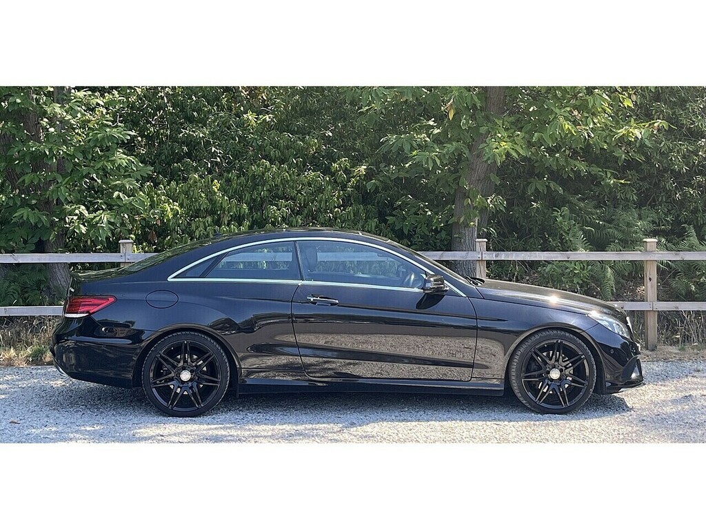 Mercedes-Benz E Class E200 Amg Line Black #3