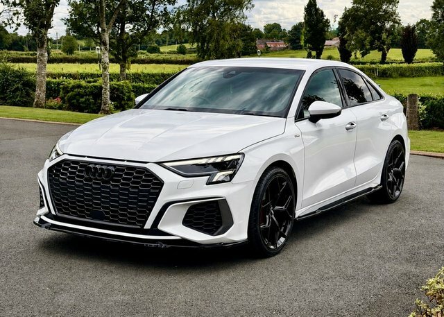 Audi A3 Tfsi 30 S Line White #2