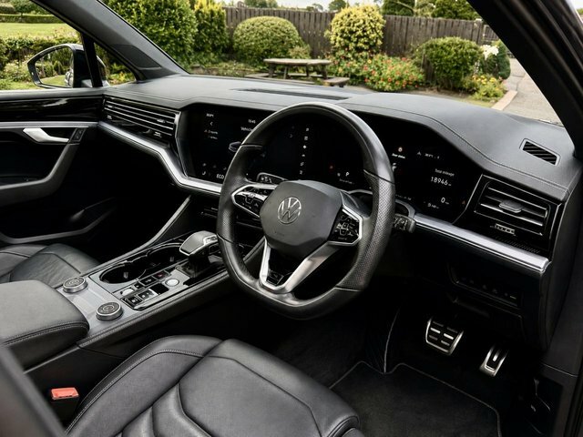 Volkswagen Touareg 3.0 V6 Tdi 4Motion 286 Black Edition Tip Black #8