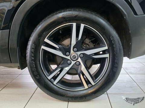 Volvo XC40 D3 148 Bhp R-design - Rear Park Assist Red #61